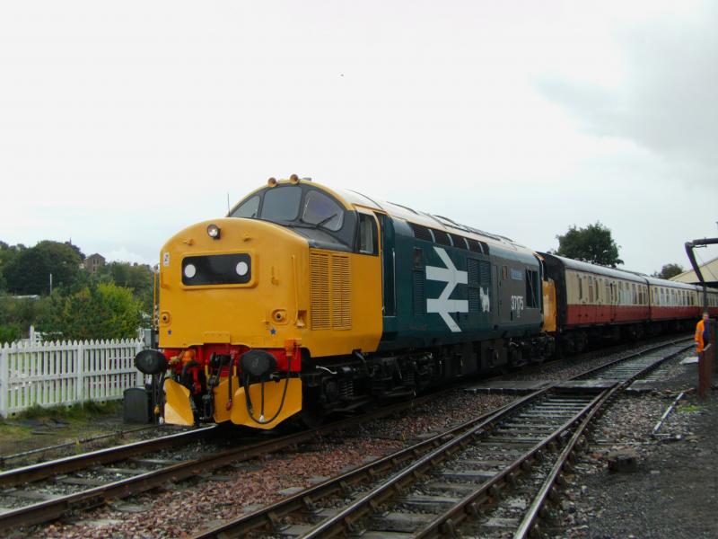 Photo of 37175 at Bo'ness East end