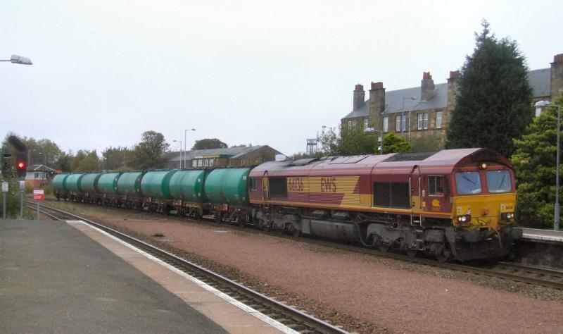 Photo of 66136 & 6Z50 at Larbert.