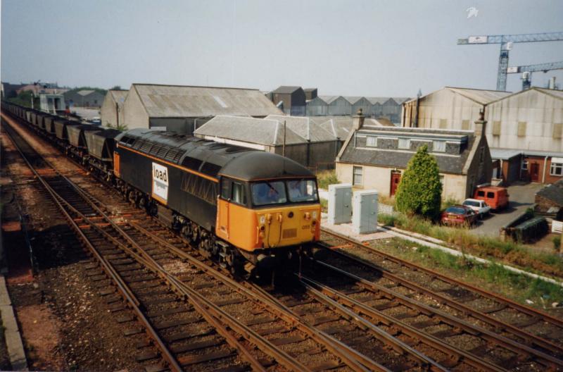 Photo of 56055 passes the new Grangemouth Junction box with a Longannet MGR.