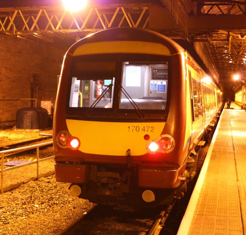 Photo of SPT 170472 ready to work perth-edinburgh.