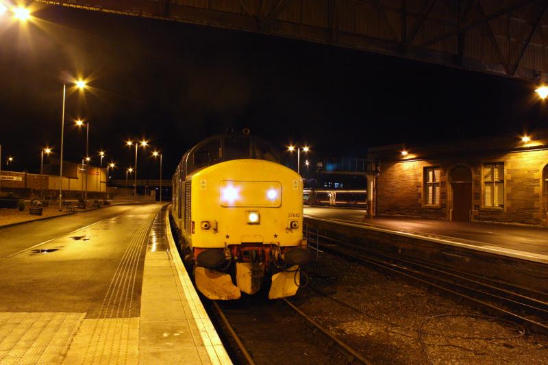 Photo of 37682 1Z99 grangemouth-inverness at perth.