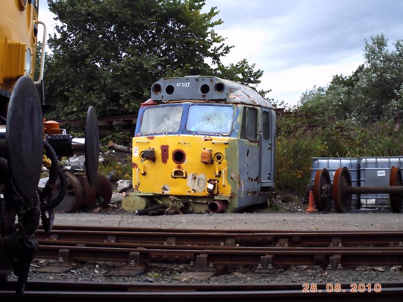 Photo of 50037 in Bo'ness