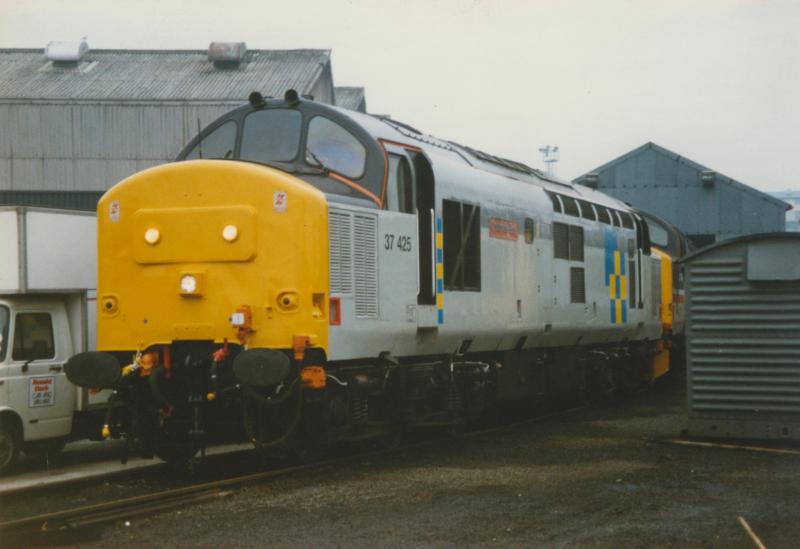 Photo of 37 425 at Eastfield