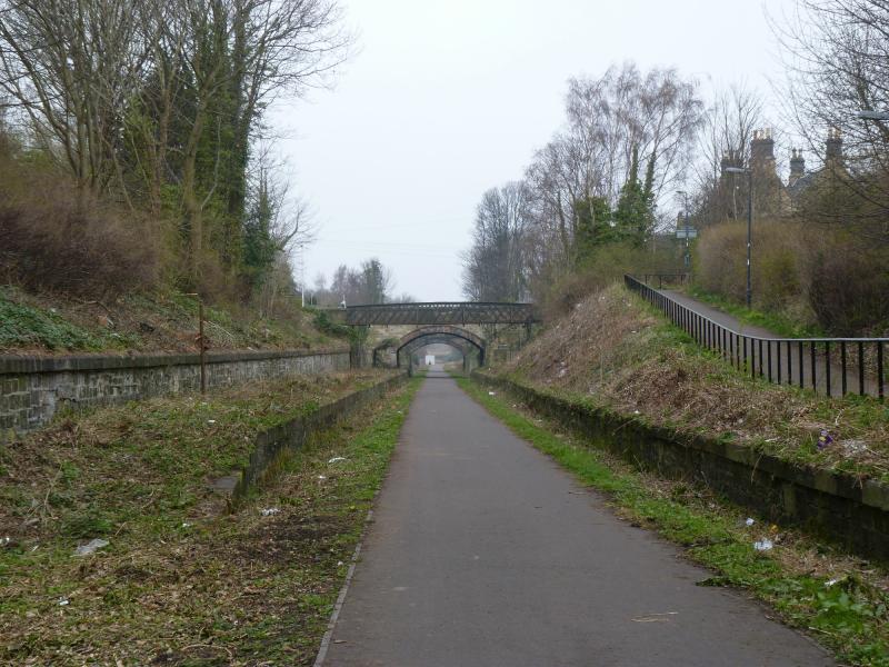 Photo of Eskbank station towards Edinburgh