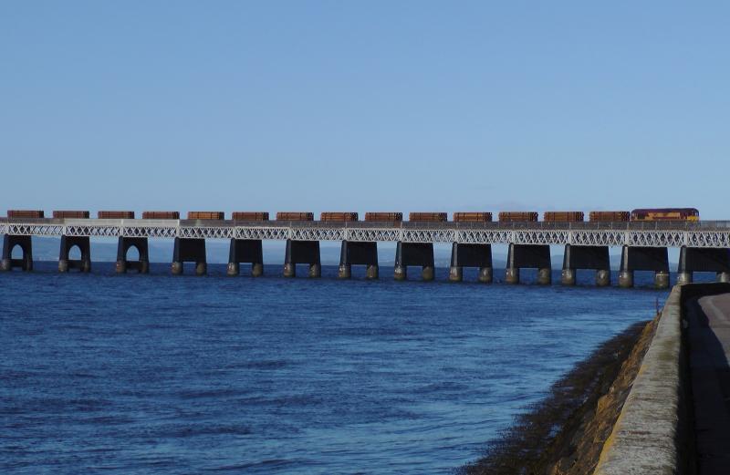 Photo of 66119 6S04 Pipes on Tay Bridge