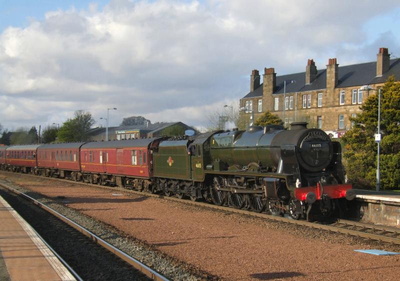 Photo of 46115 passes Larbert with the Forth Circular SRPS Railtour