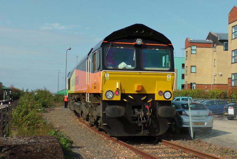 Photo of 66847 6Z46 Linkswood tanks Dundee Yard R/R