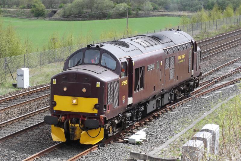 WCRC 37685 in Bo'ness DGL - 04-05-12: Seen working 0H84 Craigentinny T&RSMD - Fort William at approx 1150 looped to allow a Dunblane and a Glasgow bound service to pass. Photo of WCRC 37685 in Bo'ness DGL - 04-05-12