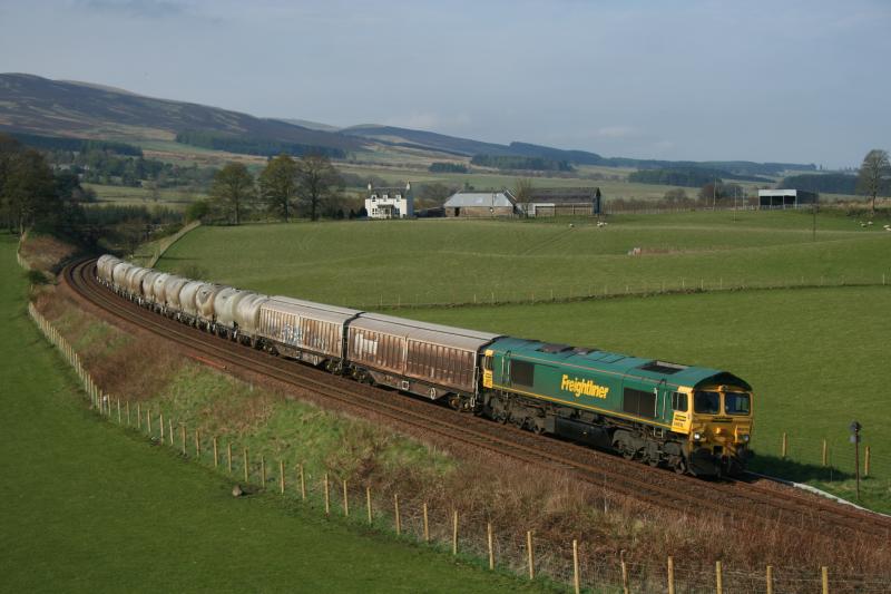 Photo of Freightliner Cement