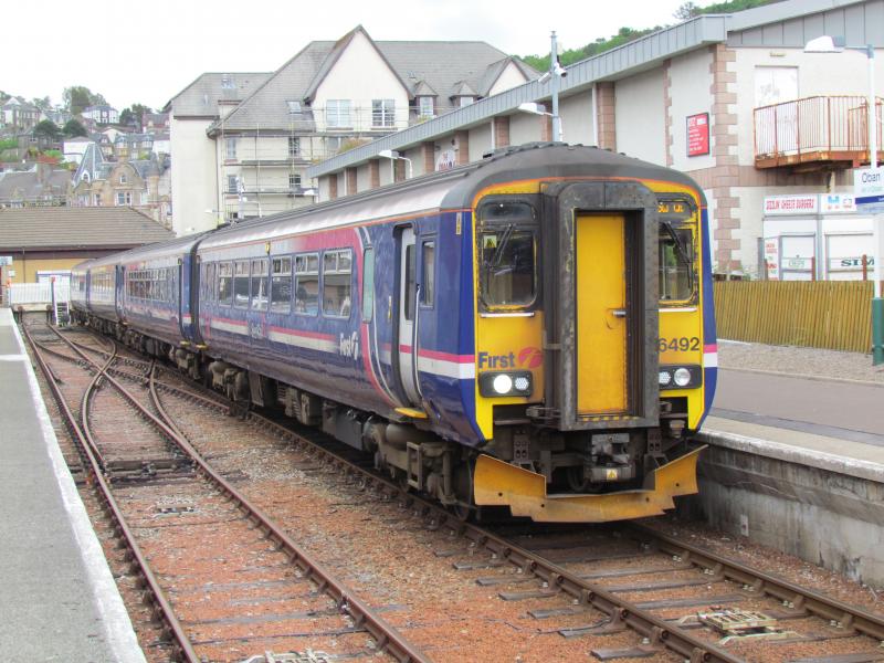 Photo of 4  car at oban