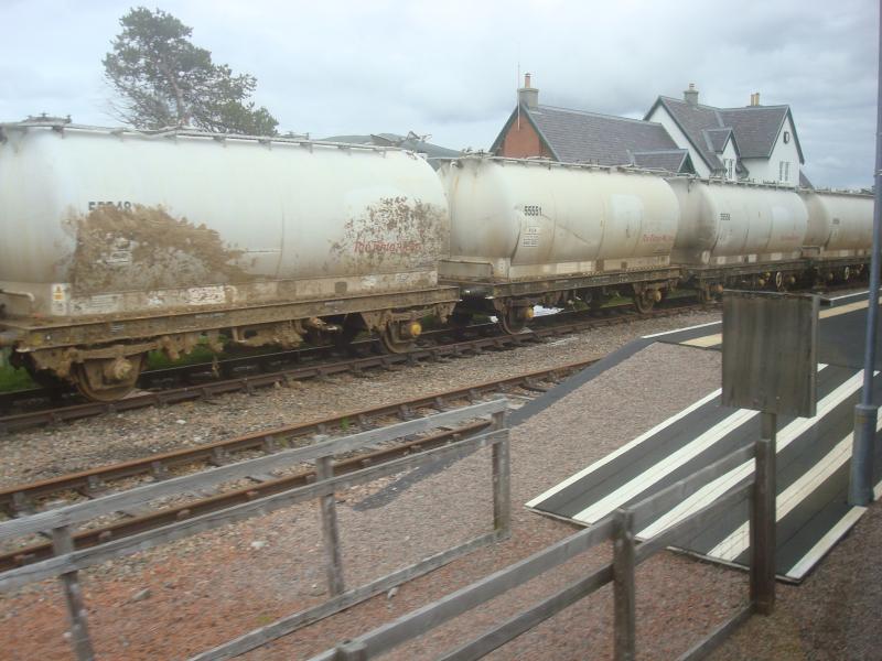 Photo of Damaged Alumina Wagons at Corrour