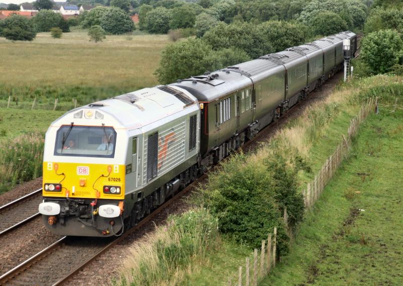 Photo of 67026 with 1Z63 at Greenhill Lower.