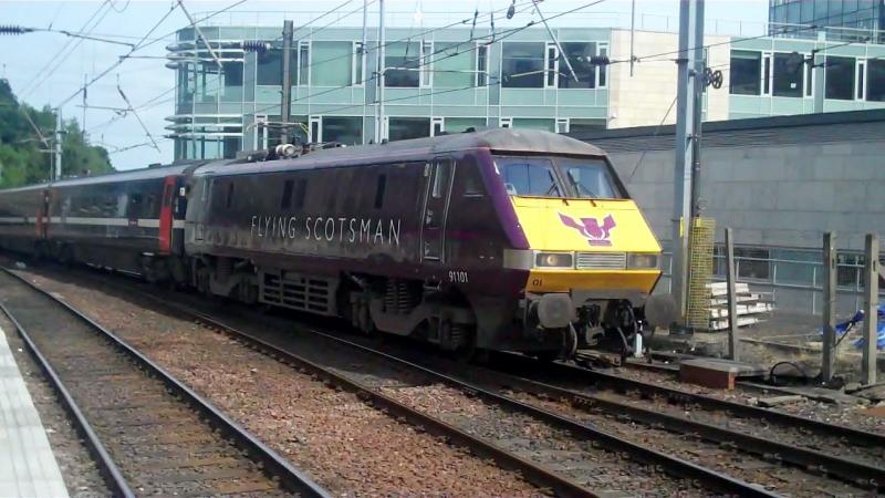 Photo of Flying Scotsman Arrives Edinurgh