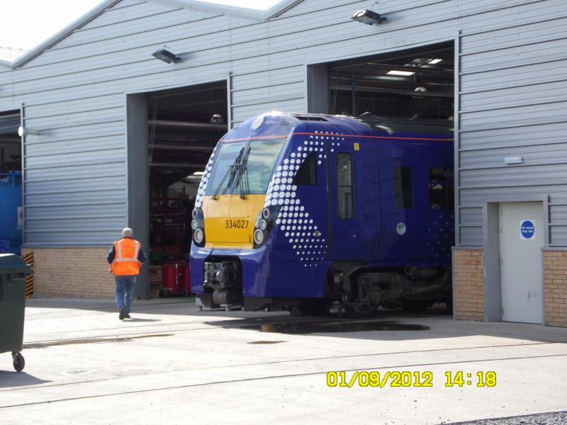 Photo of 334027 at Brodies Kilmarnock