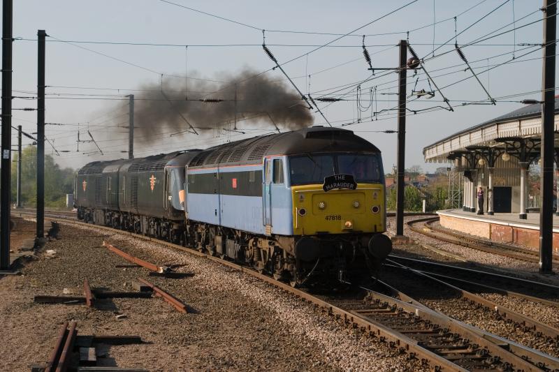 Photo of 47818 GC demic power cars 5Z43, York