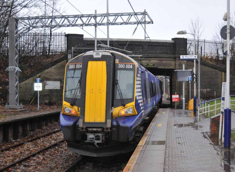 Photo of 380004 Leaving Corkerhill for Paisley Canal