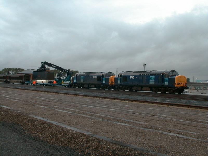 Photo of 37612 & 37608 on 4th Oct 2000 at TDG Trial Loading