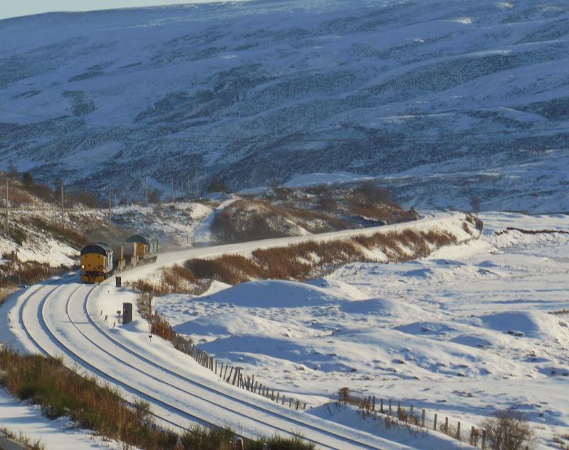 Photo of 37602 37609 6S99 Carlisle Kingmoor to Georgemas Junction 05/12/12