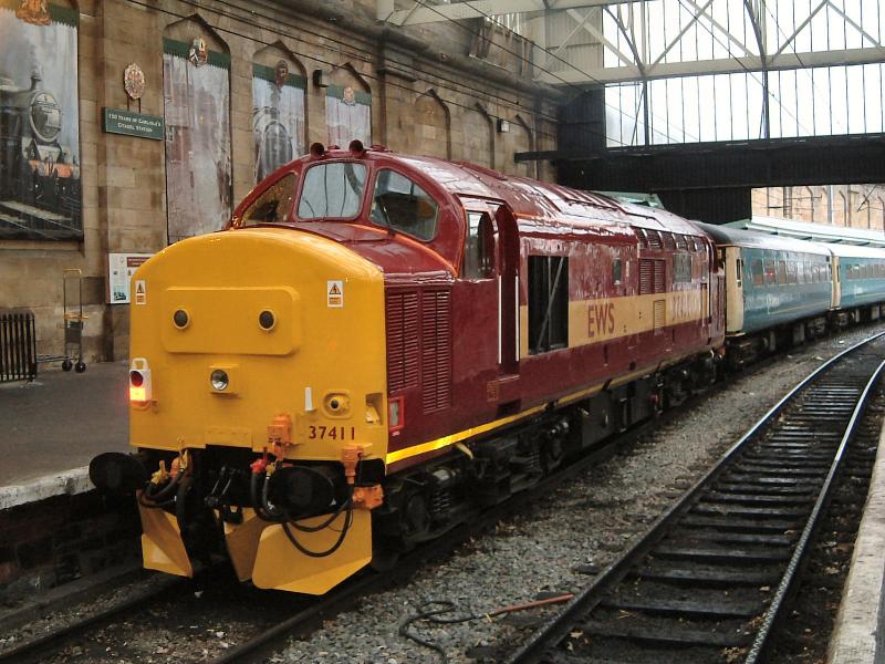 Photo of 37411 at Carlisle.