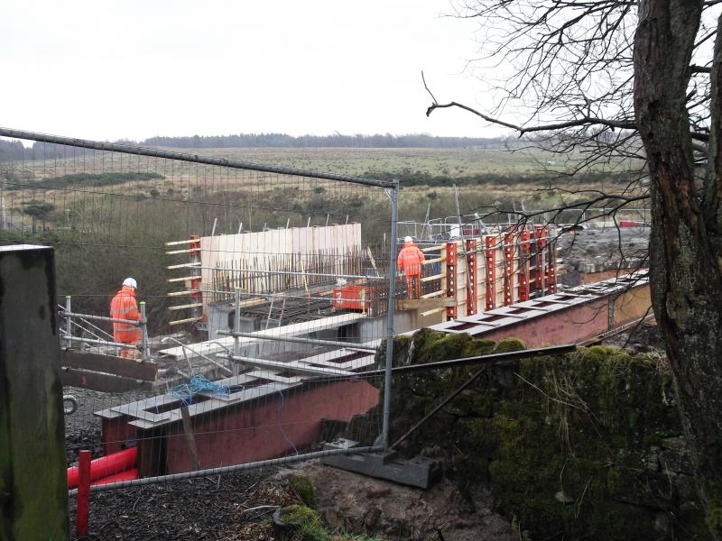 Photo of New road bridge now in place at Tamfourhill