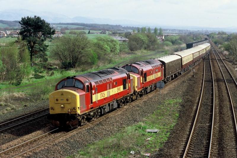 Photo of Northern Belle at Greenhill Lower