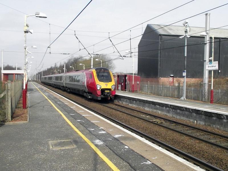 Photo of Diverted 221 at Shieldmuir