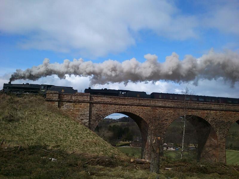 Photo of 2 Black 5s on Clava viaduct, Inverness 27 April 2013  