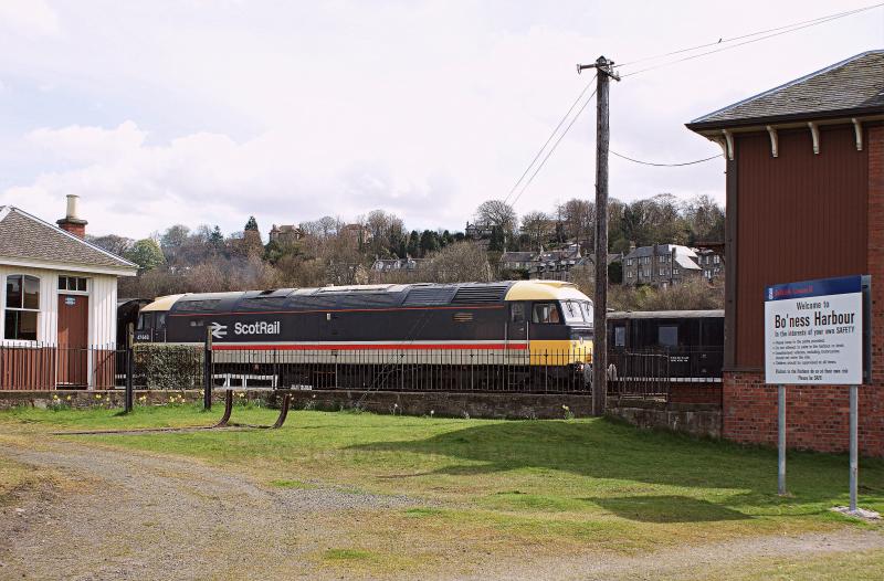 Photo of 47643 at Bo'ness with last train of the day.