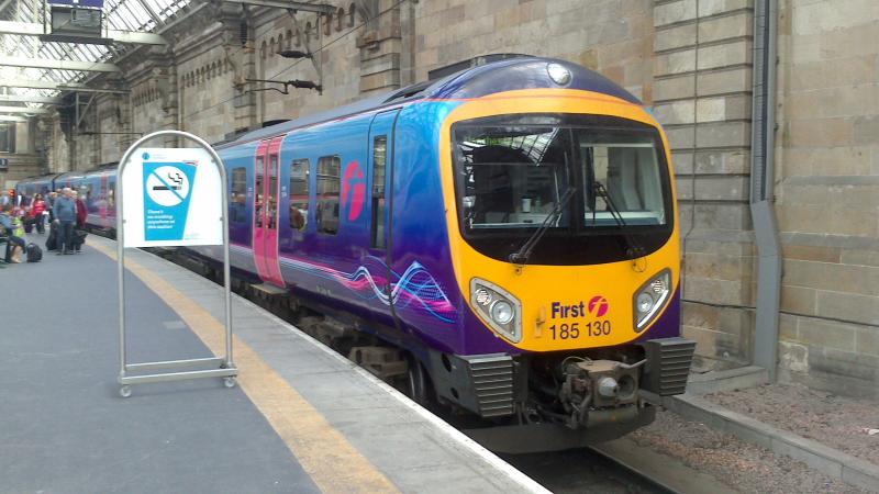 Photo of 185130 at Glasgow Central