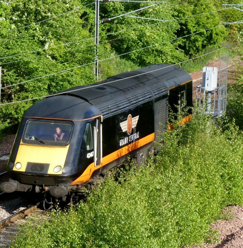 Photo of Grand Central power car leaving Millerhill