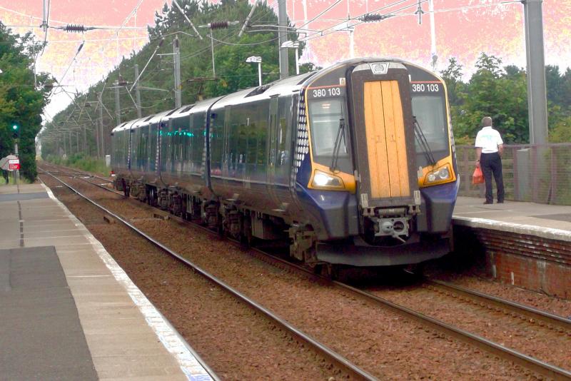 Photo of 380103 at Barassie