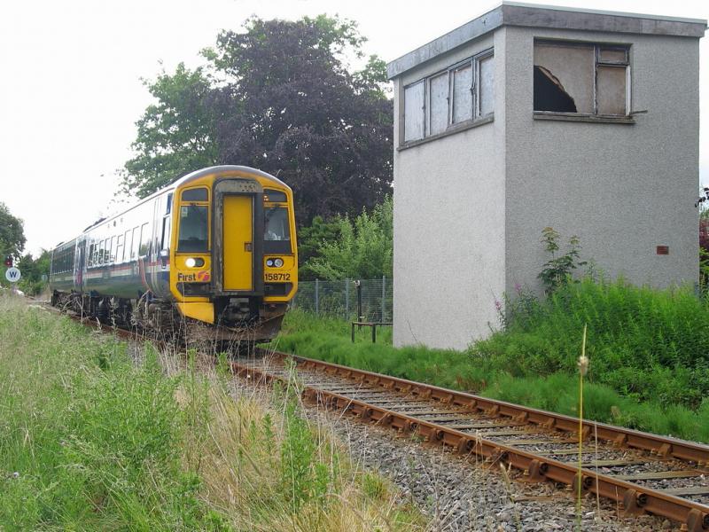 Photo of 158712 at Dingwall Crossing box