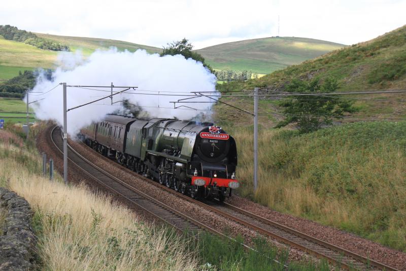 Photo of 46233 at Castle Hill