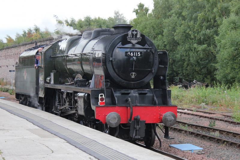 Photo of 46115 Scots Guardsman at Perth