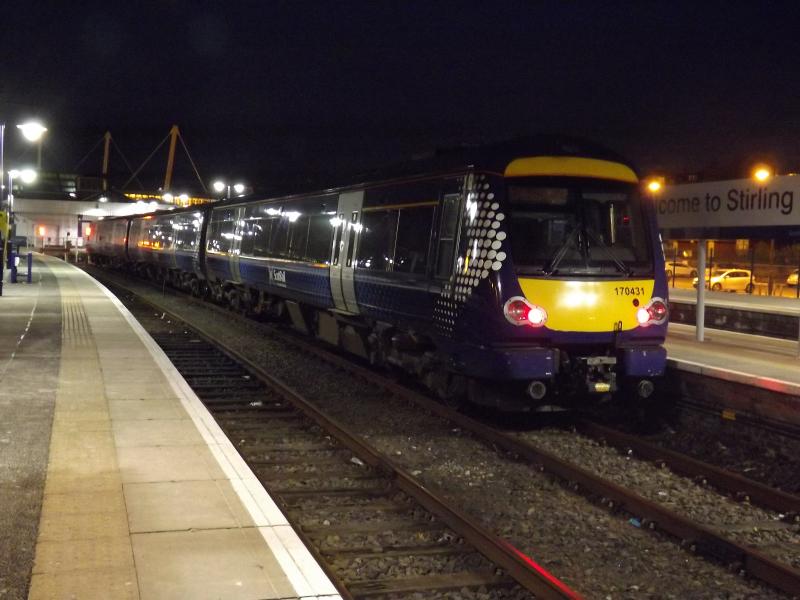 Photo of Class 170 by Night