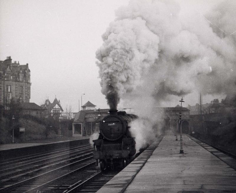 Photo of 44997 at Larbert with a passenger train.