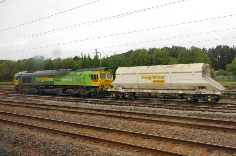 Photo of 66522 Stabled in Ferryhill Sidings.