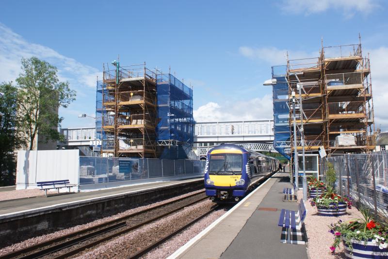 Photo of Progress on the new Dunblane Station Footbridge and Lifts 20.07.14 003