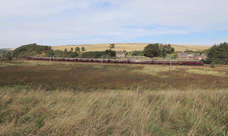 Photo of Royal Scotsman at Grantshouse