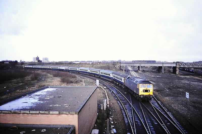 Photo of Class 47 at Whifflet