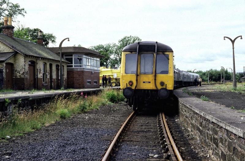 Photo of STRATHMORE BERRY PICKER FORFAR AUG 81.jpg