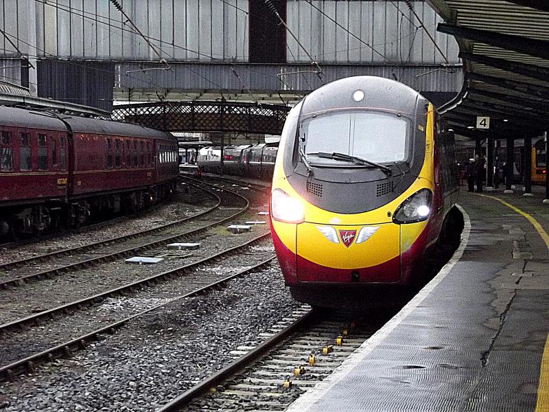 Photo of 390002 at Carlisle