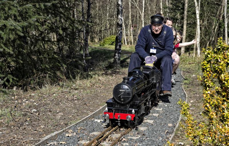 Photo of WESTER PICKSTON RAILWAY EASTER SUNDAY 2015 (7).jpg