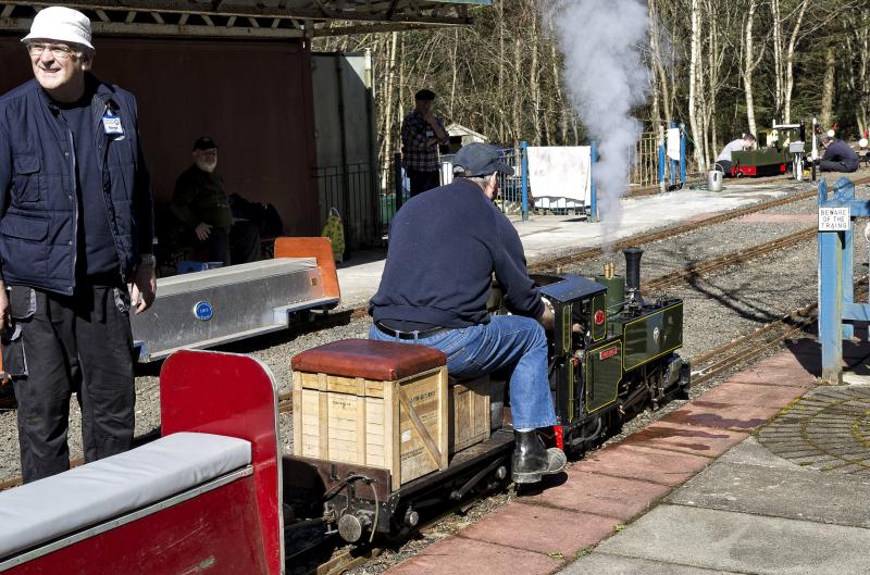 Photo of WESTER PICKSTON RAILWAY EASTER SUNDAY 2015 (2).jpg