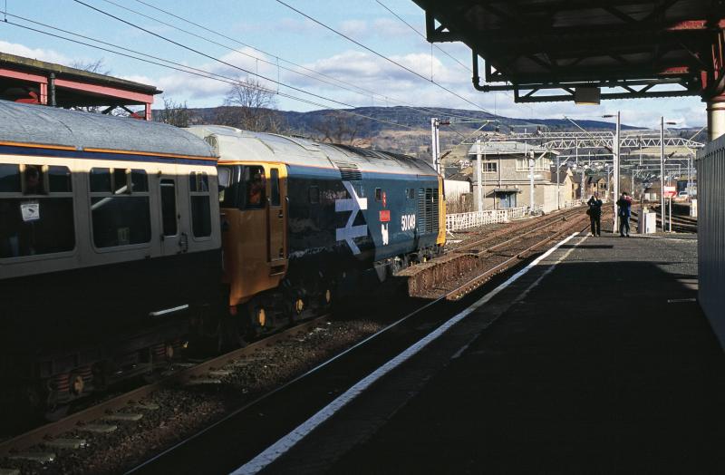 Photo of 50049-31  6.3.05 DUMBARTON CENTRAL (2).jpg