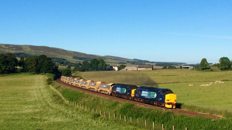 Photo of 37259 + 37610 Blackford Ballast June 2014