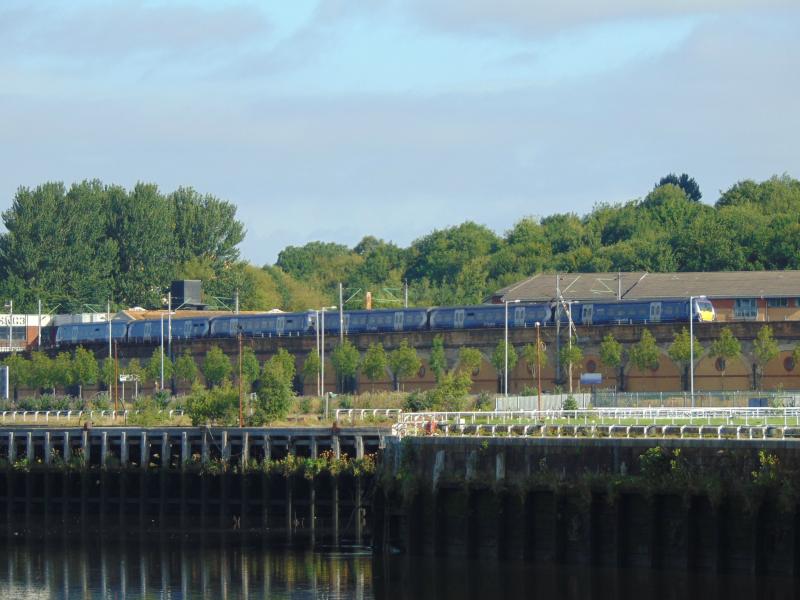 Photo of 2x Class 334s at Finnieston