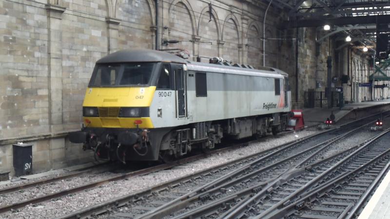 Photo of 90047 freightliner at waverly 