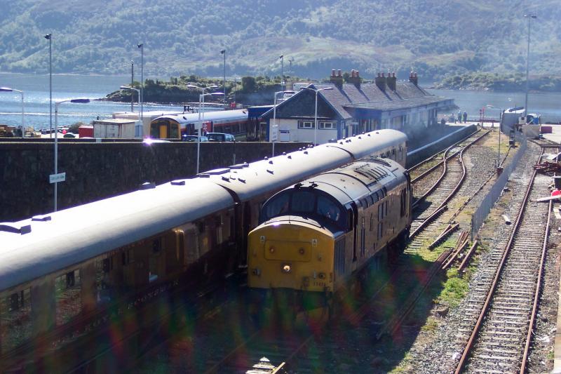 Photo of 37416 at Kyle