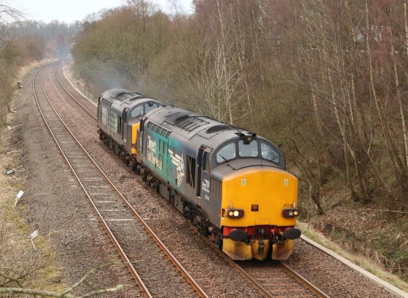 Photo of 0Z37_37218 & 37607 EN ROUTE MWELL DRS_INVRNFSDR